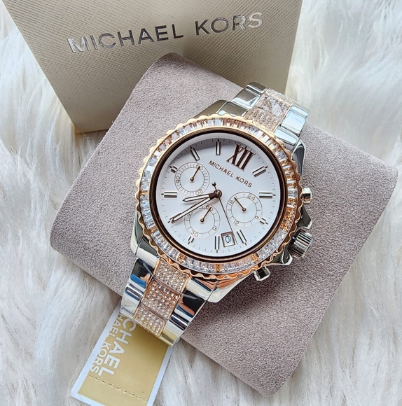 🎁Watch Michael Kors original brand new with tag No Negotiable*** - Picture 7 of 10